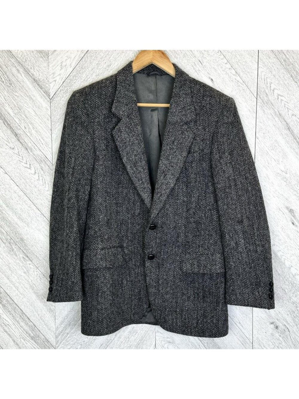 Vintage Harris Tweed Blazer Sport Coat Jacket Mens 36R Herringbone Wool Gray